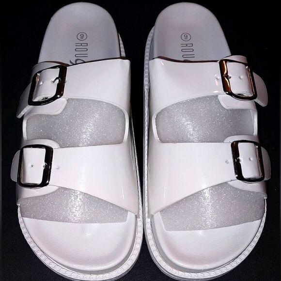 Double Buckle sandals sz 9 - Picture 1 of 5